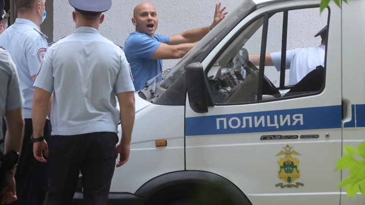 Политика Андрея Пивоварова оставили под стражей в Краснодаре