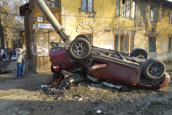 Автомобилист сильно торопился, и вот результат Автомобилист сильно торопился, и вот результат