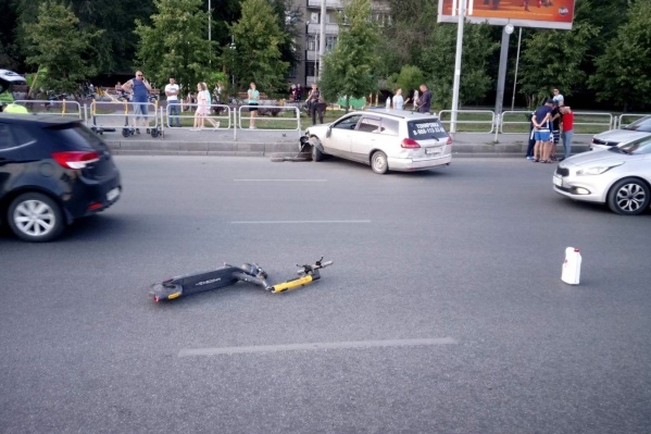 Полученные парнем травмы были настолько серьезными, что он практически сразу впал в кому Полученные парнем травмы были настолько серьезными, что он практически сразу впал в кому