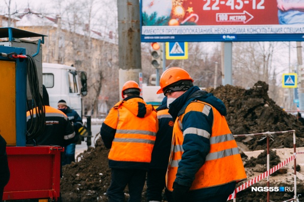 Починить трубопроводы обещают ближе к вечеру Починить трубопроводы обещают ближе к вечеру