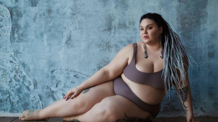 «Меня килограммов на двадцать разнесло за лето»: истории женщин с сильнейшим гормональным сбоем
