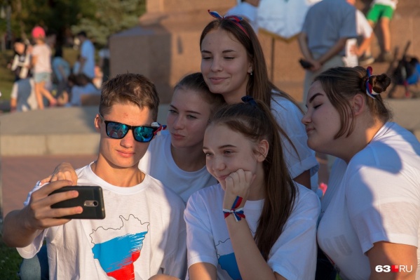 Заявки на конкурс принимаются по восьми тематическим направлениям Заявки на конкурс принимаются по восьми тематическим направлениям