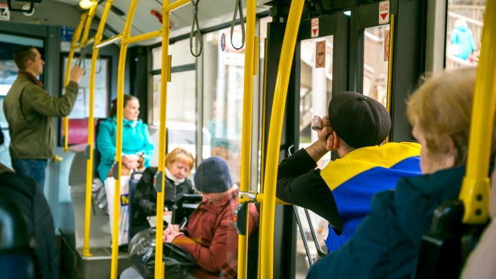 Из-за сбоя в работе терминалов в части красноярских автобусов перестали принимать оплату картой