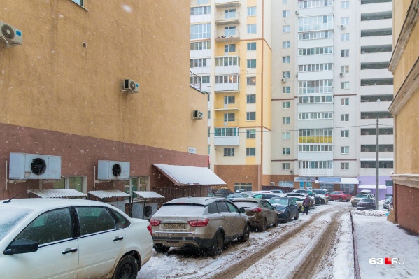 После получения дворов в собственность, жильцы сами смогут решать, чему там быть или нет После получения дворов в собственность, жильцы сами смогут решать, чему там быть или нет