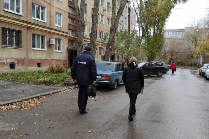 Иногда для проверок привлекают и полицию Иногда для проверок привлекают и полицию