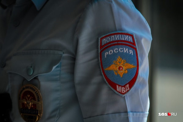 Ребенок звонил в полицию в течение <nobr class="_">10 минут</nobr> Ребенок звонил в полицию в течение <nobr class="_">10 минут</nobr>