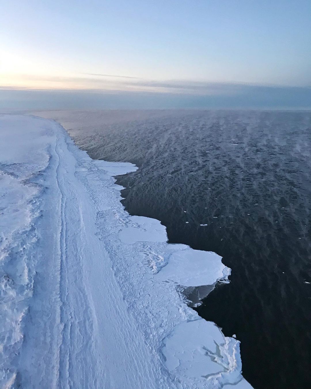Баренцево море — его называют краем Земли Баренцево море — его называют краем Земли