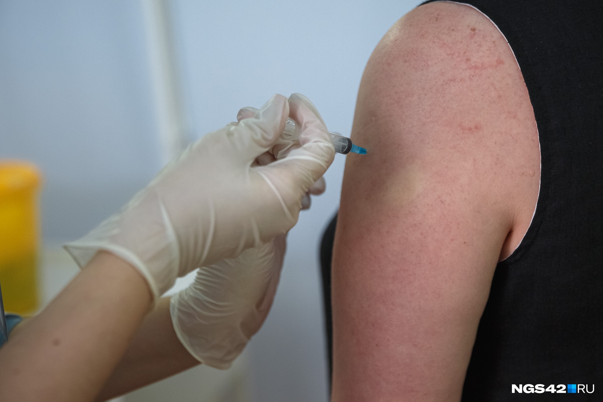 В Кузбассе открыли почти 300 пунктов вакцинации от COVID-19. Из них 22 — круглосуточные