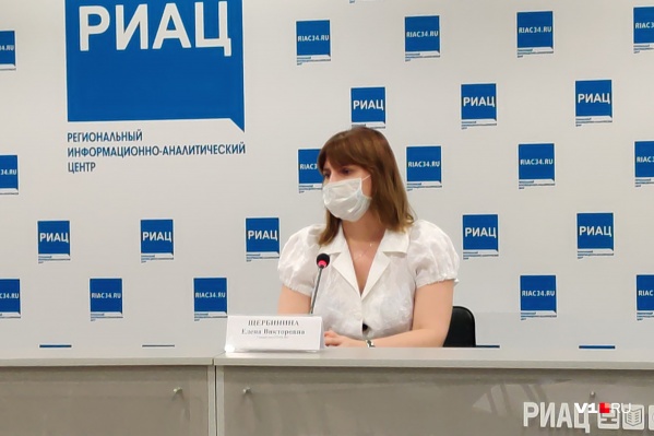 Как минимум трое привившихся и заболевших COVID-19 волгоградцев вынуждены были лечиться в стационаре Как минимум трое привившихся и заболевших COVID-19 волгоградцев вынуждены были лечиться в стационаре