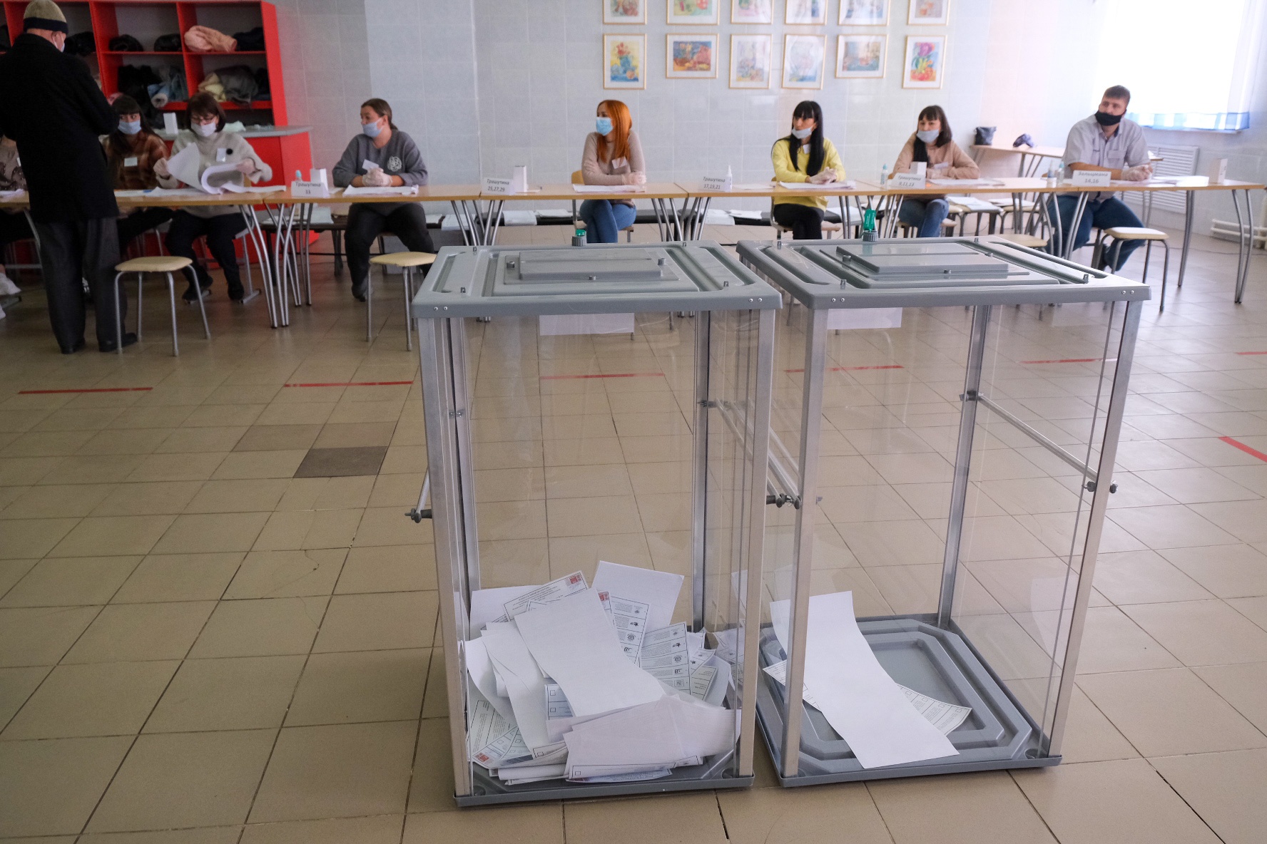 Избирательные участки закрылись в Забайкалье
