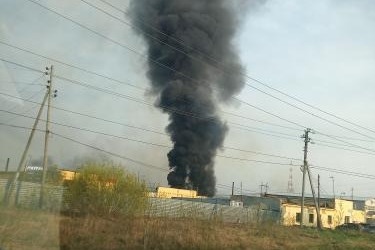 Огонь охватил площадь в один гектар Огонь охватил площадь в один гектар