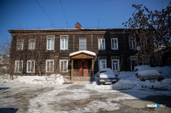 Зданию на Коммунистической, 3а в этом году исполнилось 104 года Зданию на Коммунистической, 3а в этом году исполнилось 104 года