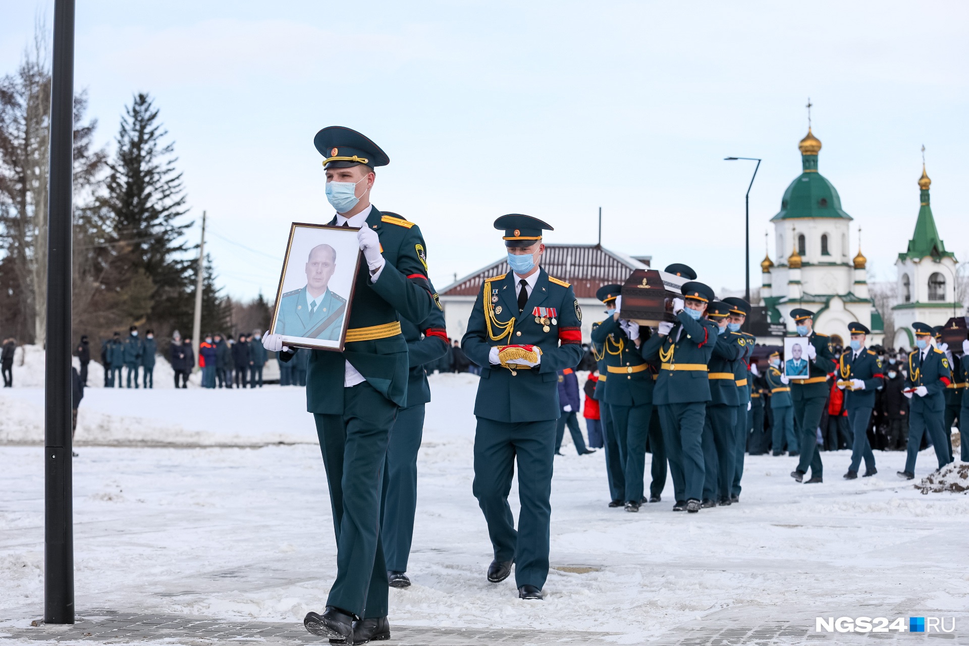 Пермь прощание с погибшими студентами