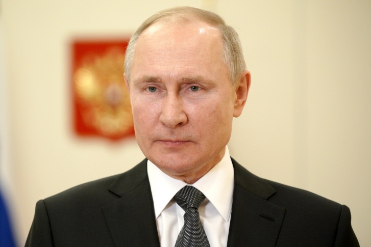 Путин поблагодарил их «за неизменную верность ратному долгу и присяге»
