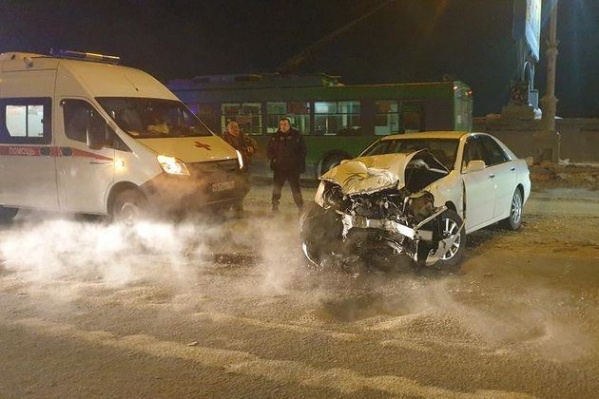 Автомобили получили значительные повреждения Автомобили получили значительные повреждения