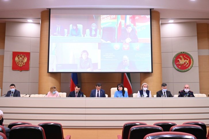 Брифинг в правительстве РТ прошел <nobr class="_">15 октября</nobr> Брифинг в правительстве РТ прошел <nobr class="_">15 октября</nobr>