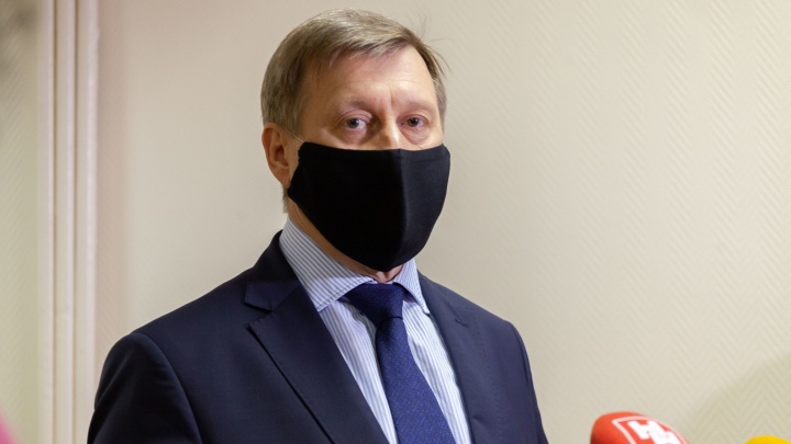 На мэра Анатолия Локтя потратили из бюджета Новосибирска 3 млн рублей. И потратят еще