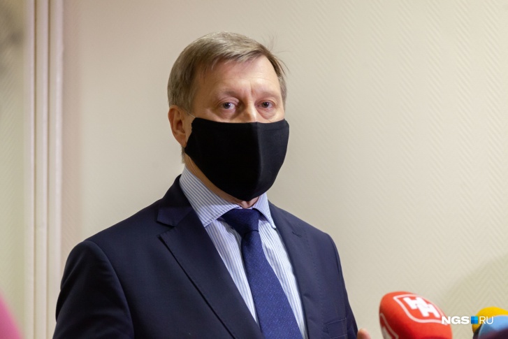 Содержание мэра обходится бюджету Новосибирска ежегодно в не менее 4 млн рублей. Какие цифры указаны в отчетах об исполнении бюджета в этом году? Содержание мэра обходится бюджету Новосибирска ежегодно в не менее 4 млн рублей. Какие цифры указаны в отчетах об исполнении бюджета в этом году?