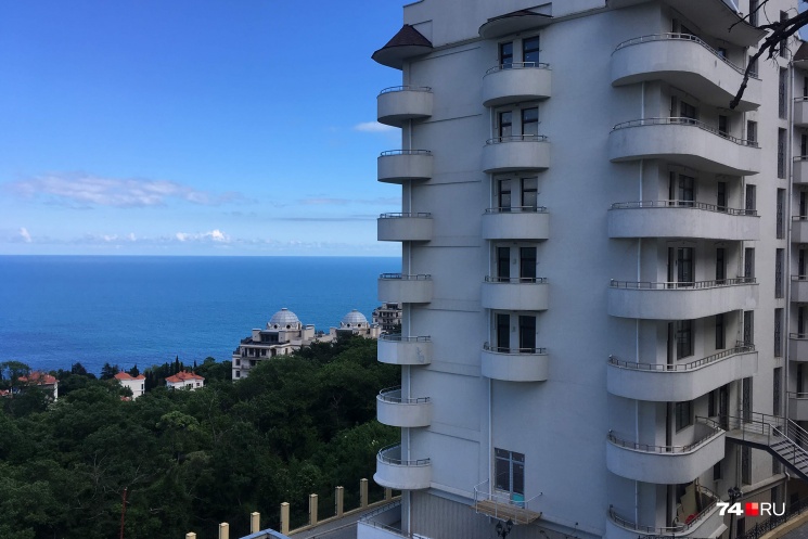 Квартира с окнами на море — для многих россиян несбыточная мечта Квартира с окнами на море — для многих россиян несбыточная мечта