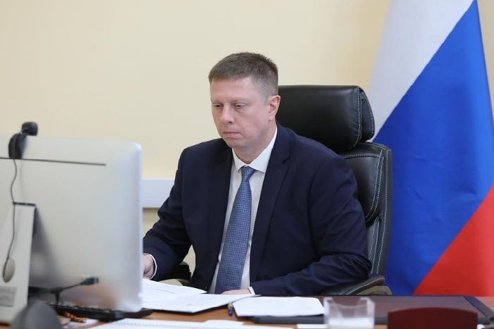 Илья Баланин работает в правительстве Ярославской области с 2016 года. Он сюда приехал вместе с командой экс-губернатора Дмитрия Миронова Илья Баланин работает в правительстве Ярославской области с 2016 года. Он сюда приехал вместе с командой экс-губернатора Дмитрия Миронова