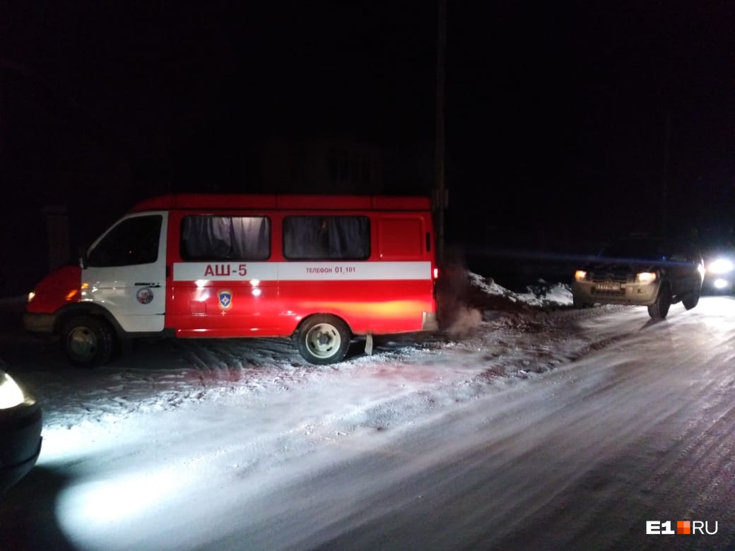 В среду вечером в поселок приезжали сотрудники МЧС В среду вечером в поселок приезжали сотрудники МЧС