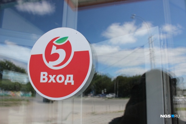 Скорее всего, причиной странных сообщений была простая ошибка, но таким способом могут работать мошенники Скорее всего, причиной странных сообщений была простая ошибка, но таким способом могут работать мошенники