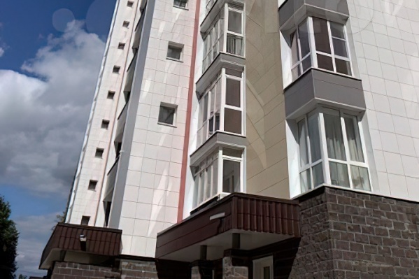 В этом доме на улице Менделеева продается однокомнатная квартира почти за шесть миллионов рублей В этом доме на улице Менделеева продается однокомнатная квартира почти за шесть миллионов рублей