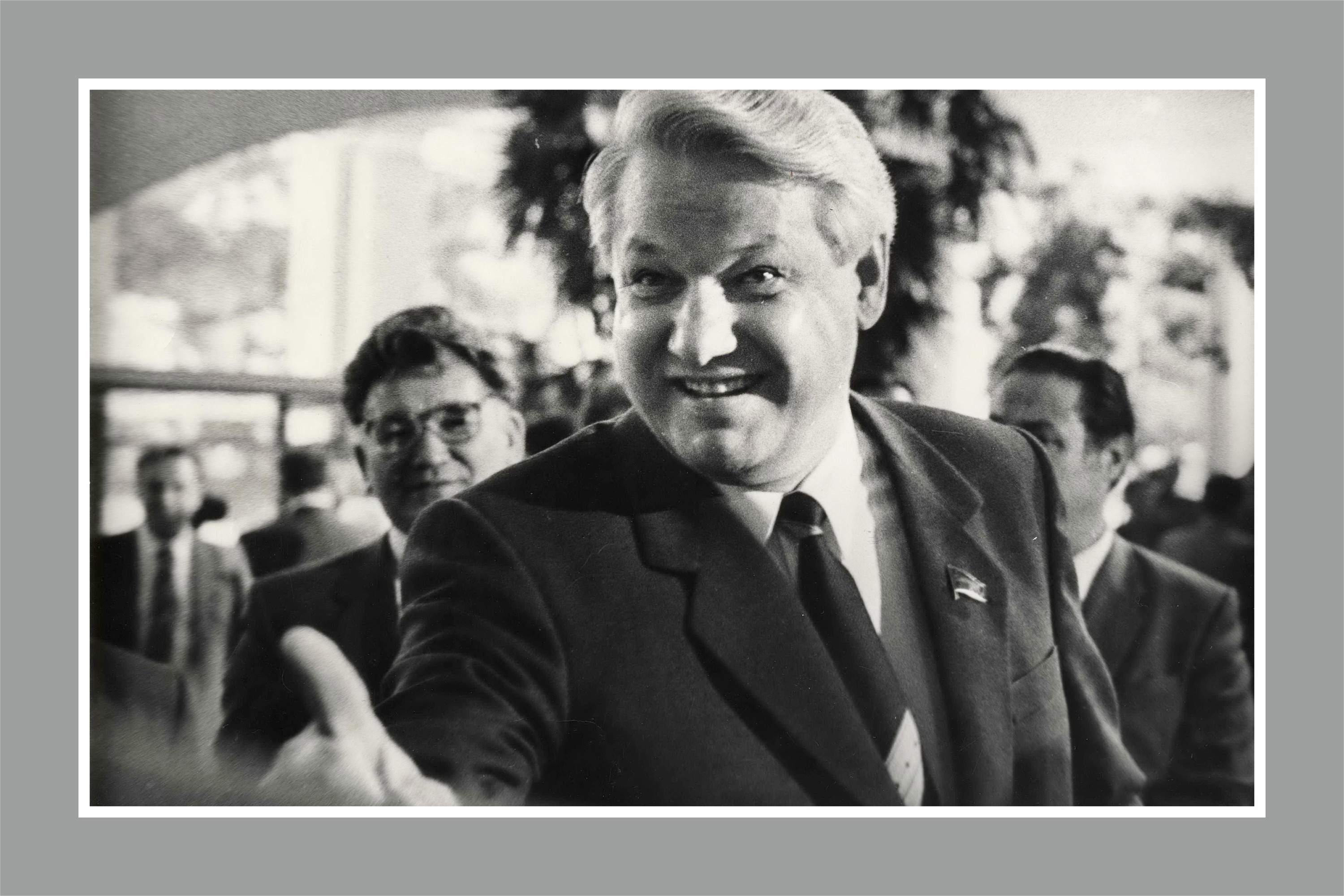 Москва, 1988 год, ХIХ Всесоюзная партийная конференция. Борис Ельцин в то время еще заместитель председателя Госстроя СССР Москва, 1988 год, ХIХ Всесоюзная партийная конференция. Борис Ельцин в то время еще заместитель председателя Госстроя СССР