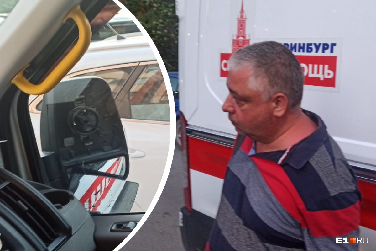 В Екатеринбурге автомобилист напал на скорую. Он ударил водителя и разбил зеркало