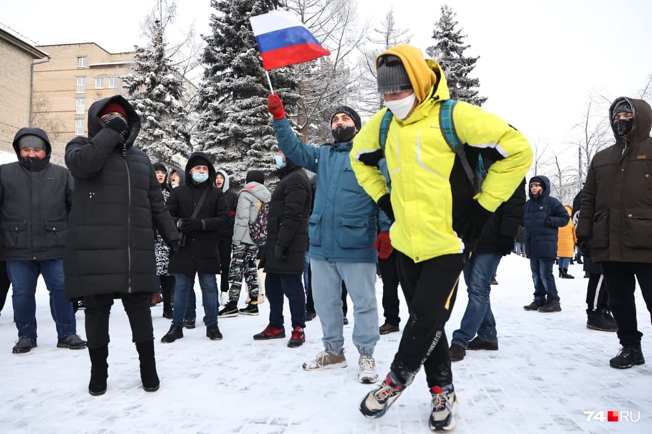 Ну а кто остался на свободе, спокойно разошлись Ну а кто остался на свободе, спокойно разошлись
