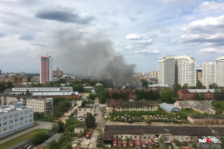 Что горело в перми сегодня в районе паркового. Смотреть фото Что горело в перми сегодня в районе паркового. Смотреть картинку Что горело в перми сегодня в районе паркового. Картинка про Что горело в перми сегодня в районе паркового. Фото Что горело в перми сегодня в районе паркового