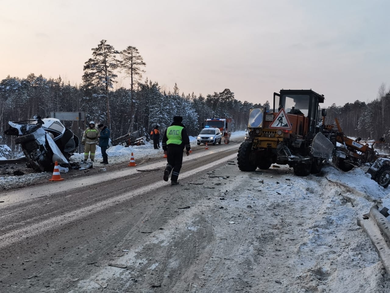 Водитель Volvo жив, но ему потребовалась помощь Водитель Volvo жив, но ему потребовалась помощь