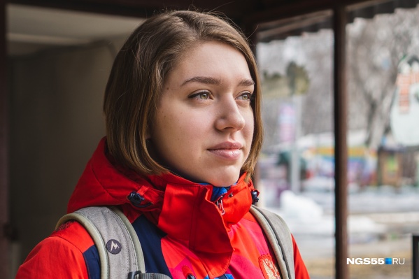 С Олимпиады в Токио девушка привезет две золотых и одну серебряную медаль С Олимпиады в Токио девушка привезет две золотых и одну серебряную медаль