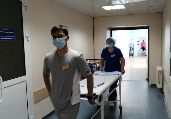 Сургутская травматология принимает пациентов СОКБ, в которой вновь развернули ковидный госпиталь