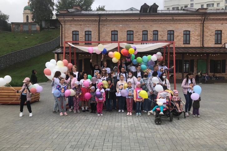 Неравнодушные тюменцы вышли сегодня на набережную и Цветной бульвар Неравнодушные тюменцы вышли сегодня на набережную и Цветной бульвар