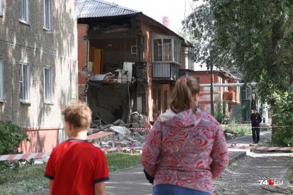 Месяц назад в доме начали капремонт, и после этого возникли проблемы Месяц назад в доме начали капремонт, и после этого возникли проблемы