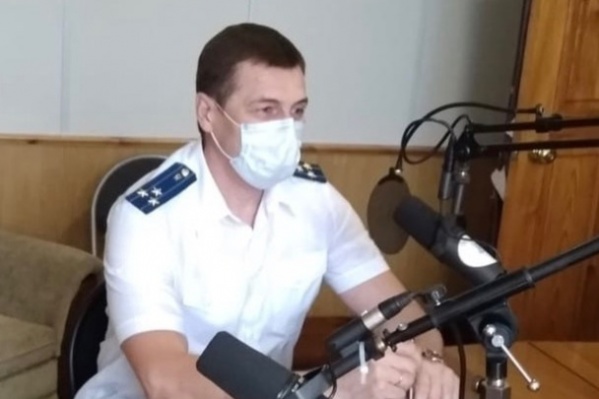 Соответствующий приказ был подписан на днях Соответствующий приказ был подписан на днях