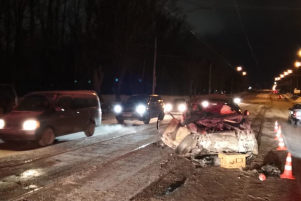 Авария произошла на встречной полосе Авария произошла на встречной полосе
