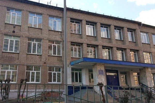 Школа <nobr class="_">№ 82</nobr> находится на улице Киренского Школа <nobr class="_">№ 82</nobr> находится на улице Киренского