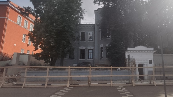 Историческое ограждение у особняка Кабачинского будут восстанавливать