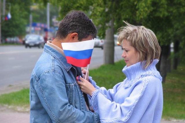 Детям, из-за которых судятся экс-супруги, по 6 и 8 лет Детям, из-за которых судятся экс-супруги, по 6 и 8 лет