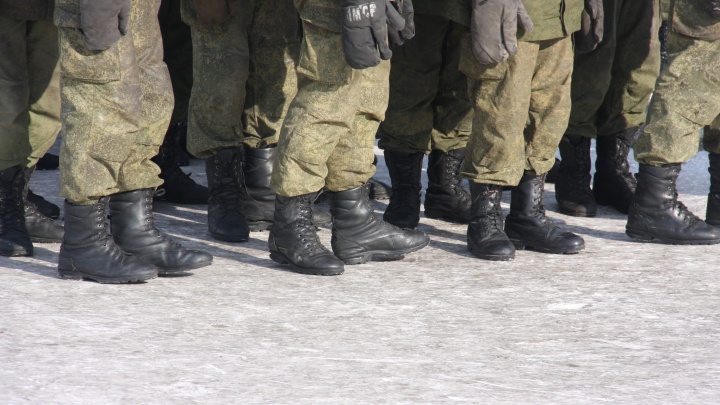 Из-за гибели 20-летнего военного во время спецоперации объявлен день траура в Татарском районе