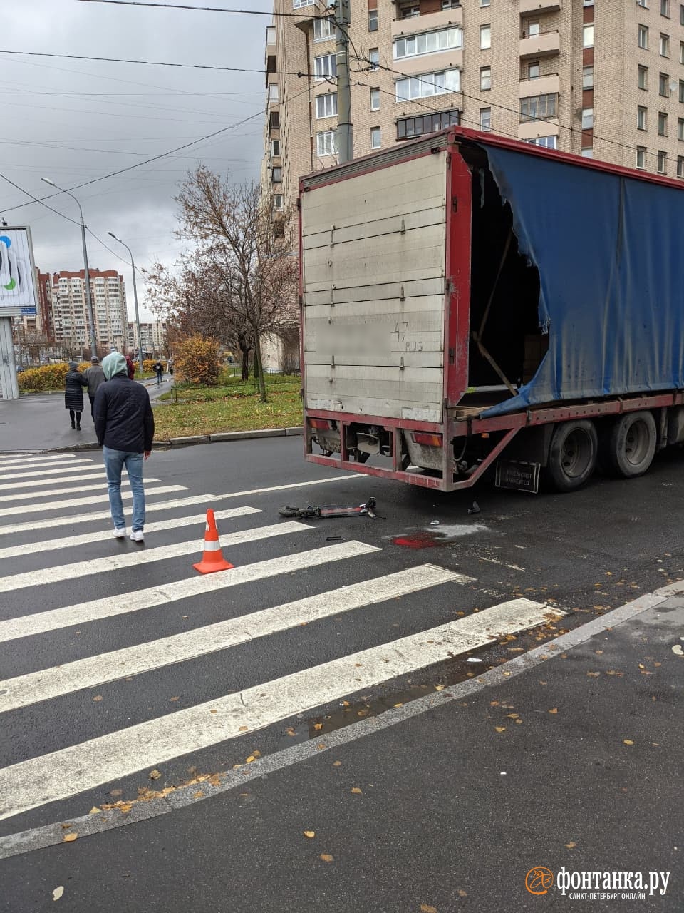 Фонтанка новости. Питер пешеходы. Авария на Невском сегодня.