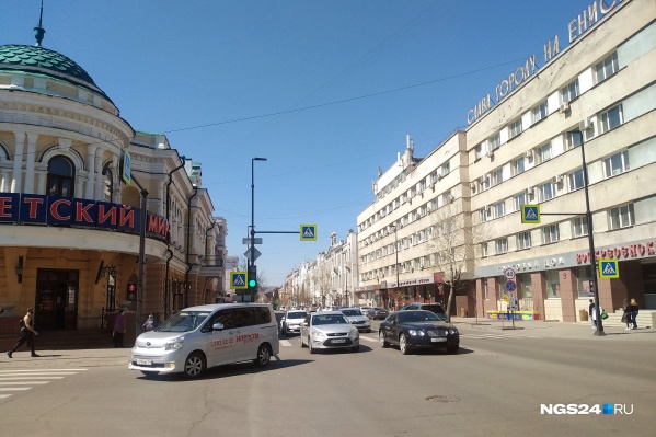 Этот перекресток будет полностью закрыт для проезда Этот перекресток будет полностью закрыт для проезда