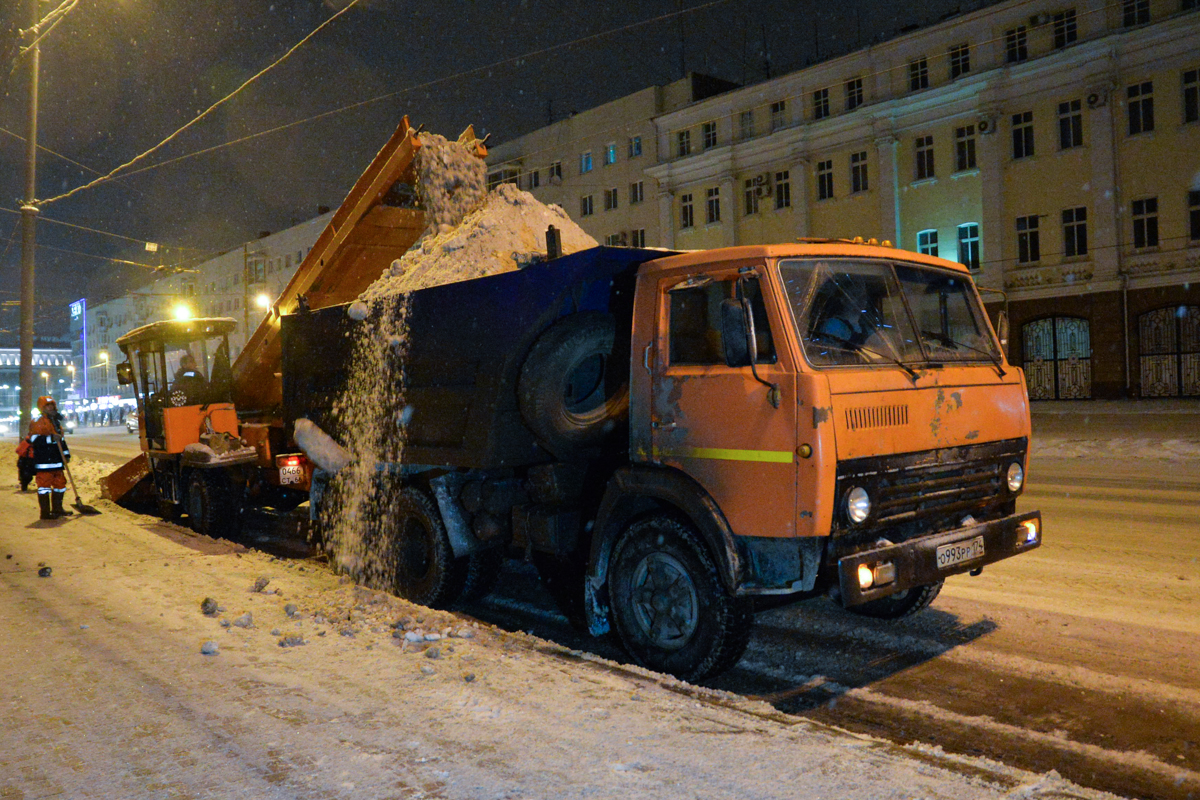 В Екатеринбурге снегоуборочная техника изношена на 70 процентов. Алексей Орлов — о решении проблемы