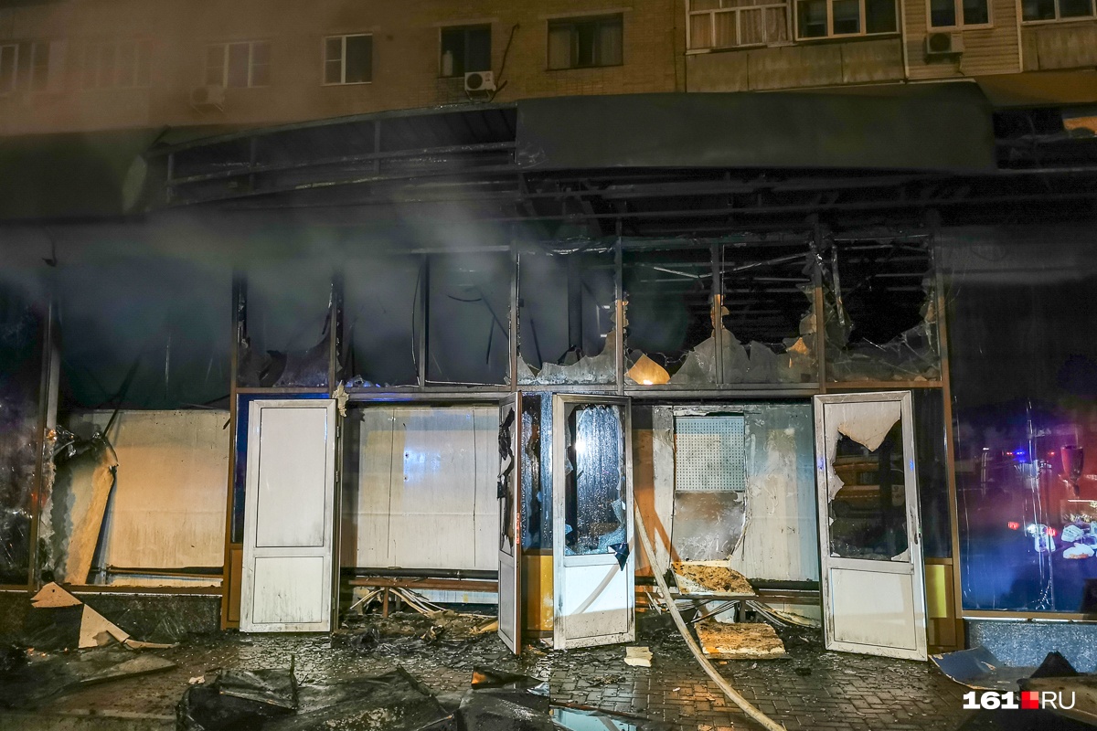 О причинах пожара пока не сообщили О причинах пожара пока не сообщили
