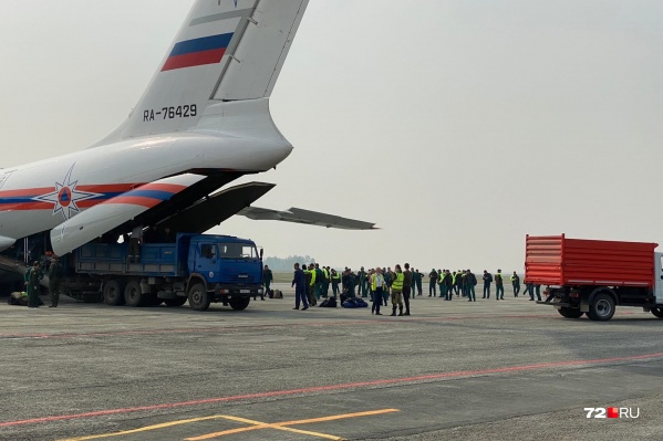 Скоро десантников перераспределят и отправят в районы, где более напряженная ситуация с пожарами Скоро десантников перераспределят и отправят в районы, где более напряженная ситуация с пожарами