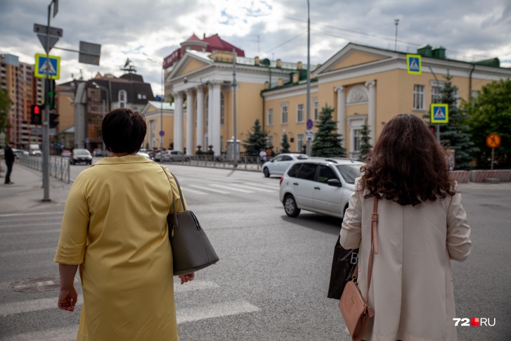 По данным за лето, работу могли потерять две сотни человек. Вы попадали под сокращение? По данным за лето, работу могли потерять две сотни человек. Вы попадали под сокращение?
