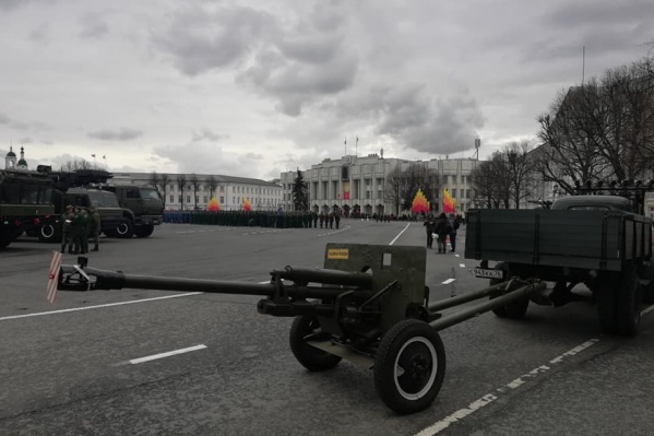 Парад 9 Мая состоится Парад 9 Мая состоится