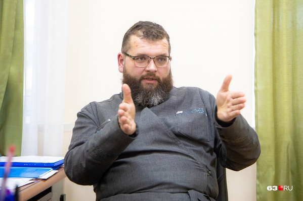 Максим Сергеевич рассказал о своем пути к вере и ответил на не очень удобные вопросы Максим Сергеевич рассказал о своем пути к вере и ответил на не очень удобные вопросы
